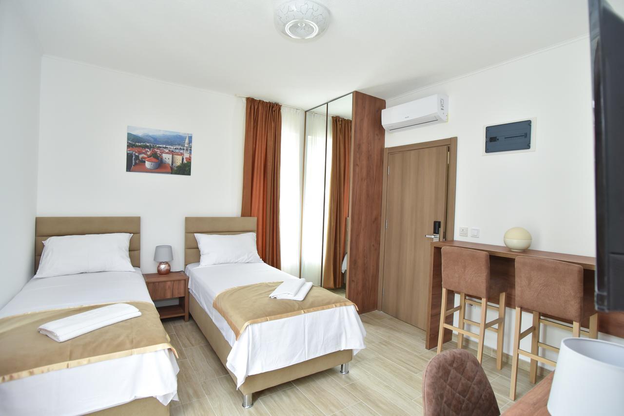 Apartment L Palace Budva Exterior foto